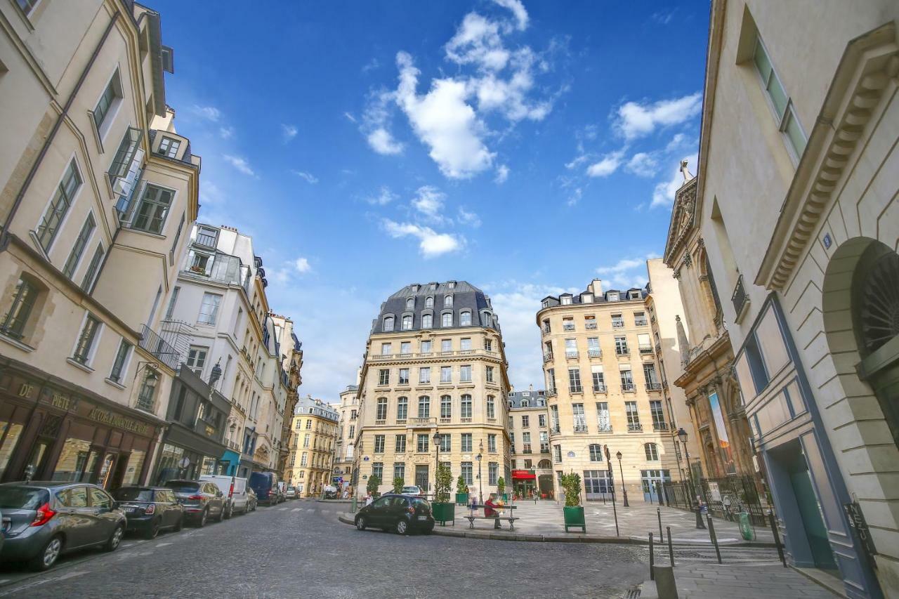 Luxury Apartment Paris Louvre מראה חיצוני תמונה