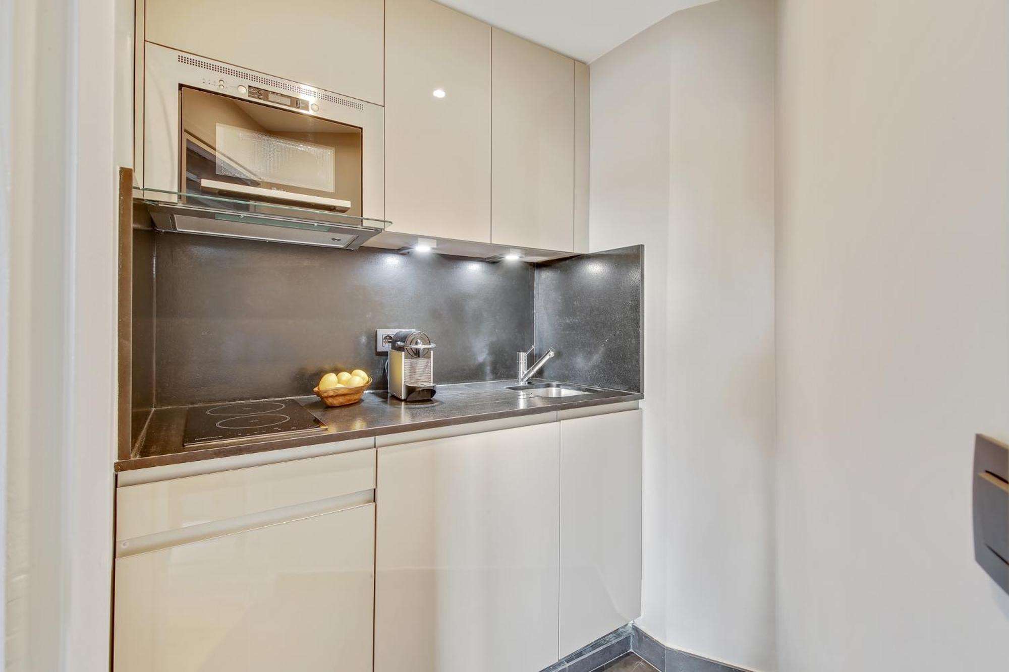 Luxury Apartment Paris Louvre מראה חיצוני תמונה